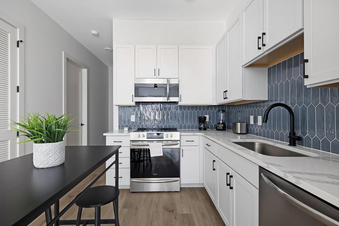 Chic On Main Apartment Нашвил Екстериор снимка